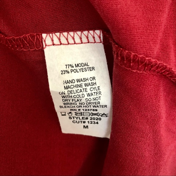 Francesca’s Short Sleeve Cold Shoulder Shirt - Picture 4 of 4